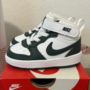 Nike Kids' White and Dark Green Sneakers